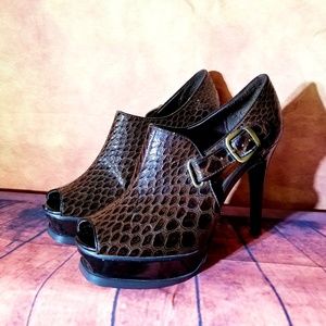 VINTAGE STEVE MADDEN shoes